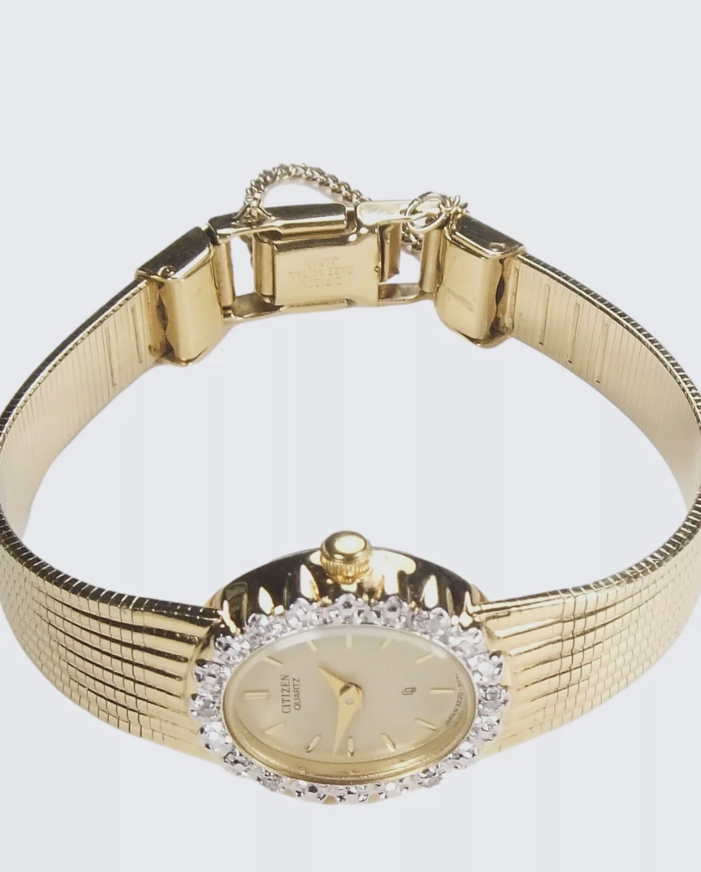 Women Citizen  diamond Watch